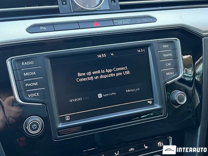 Volkswagen Passat GTE 53 interauto-car