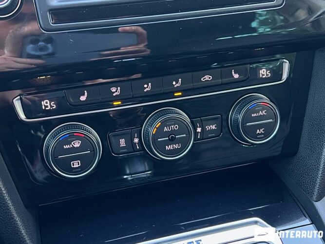 Volkswagen Passat GTE 54 interauto-car