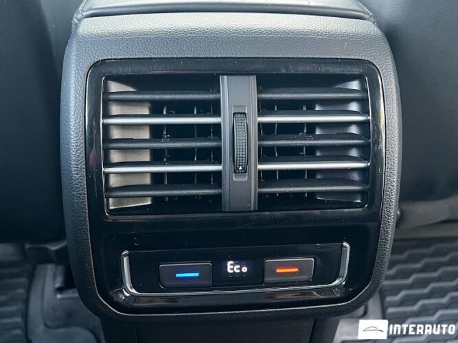 Volkswagen Passat GTE 59 interauto-car