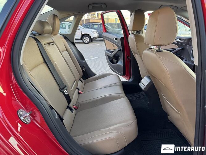 Volkswagen Jetta 46 interauto-car