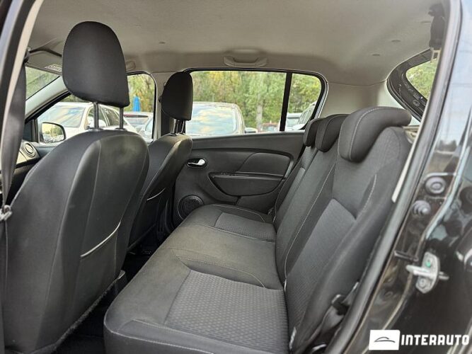 Dacia Sandero 45 interauto-car