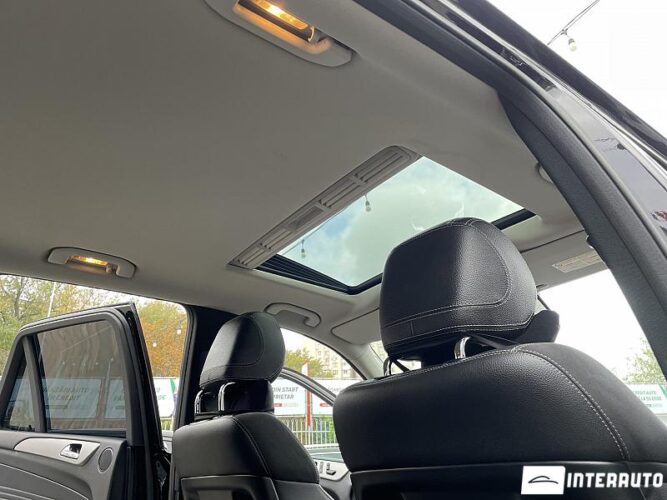 Mercedes ML 350 52 interauto-car