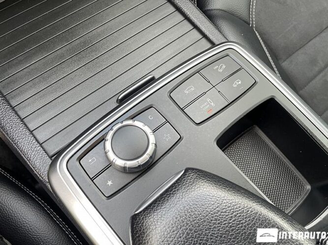 Mercedes ML 350 49 interauto-car