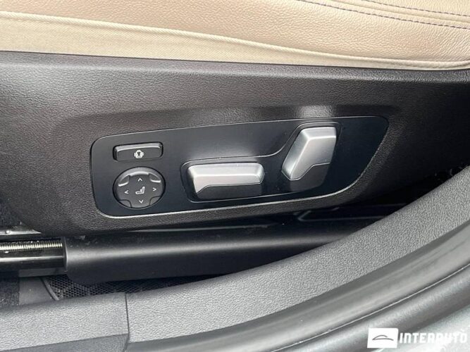 BMW 330E 43 interauto-car