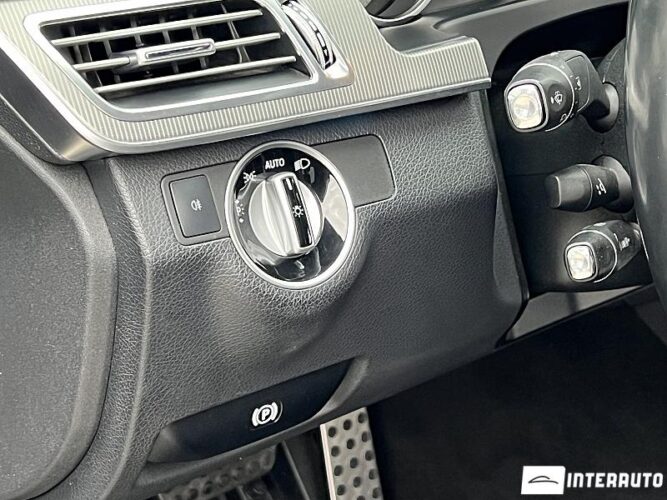 Mercedes E 200 48 interauto-car