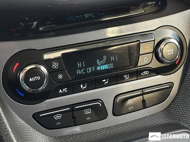 Ford Tourneo Connect 42 interauto-car