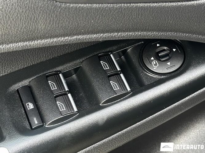 Ford Tourneo Connect 48 interauto-car