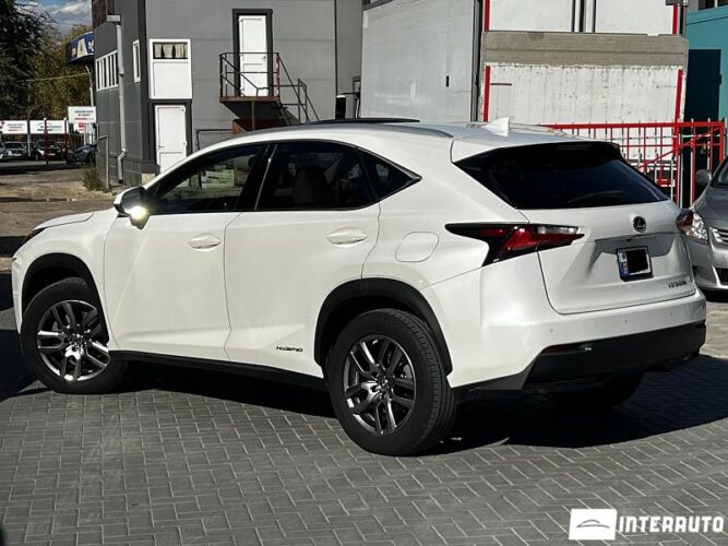 Lexus NX 300H 34 interauto-car
