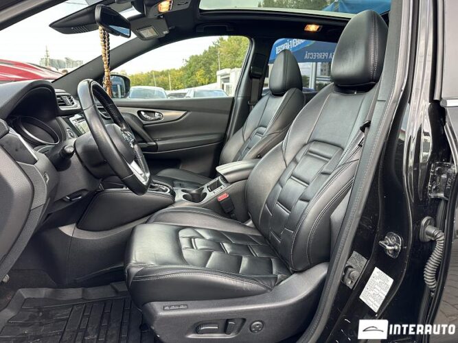 Nissan Qashqai 34 interauto-car
