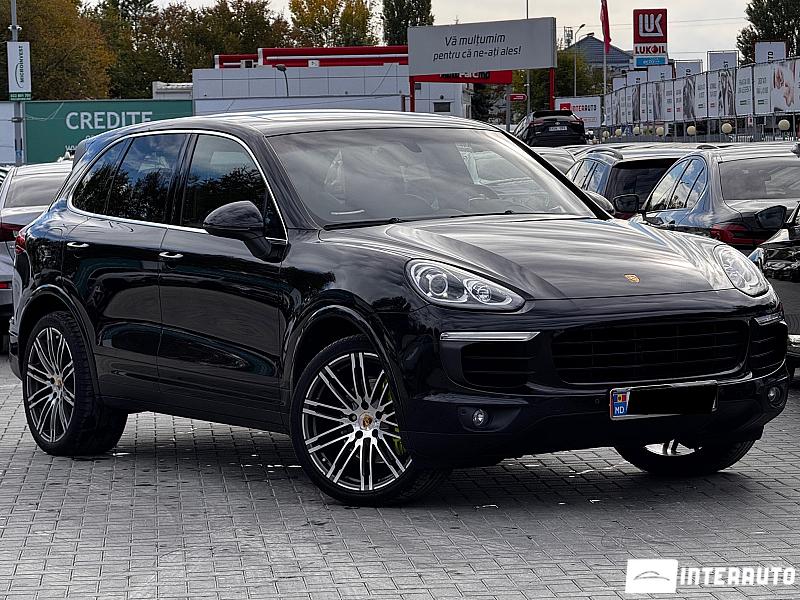 Porsche Cayenne S Hybrid 13 automobil-interauto