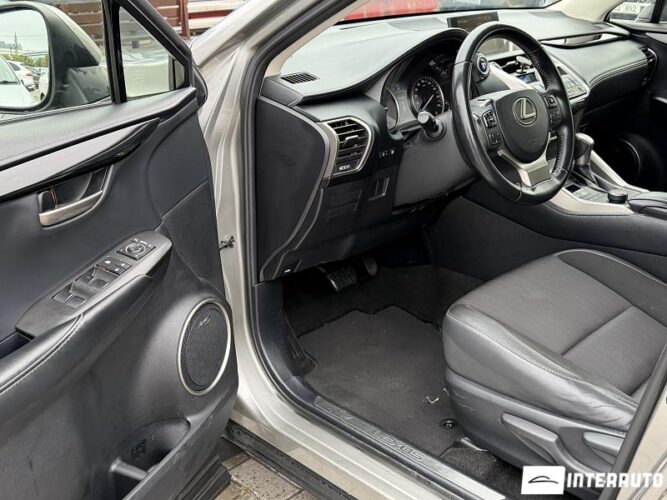 Lexus NX 300H 32 interauto-car