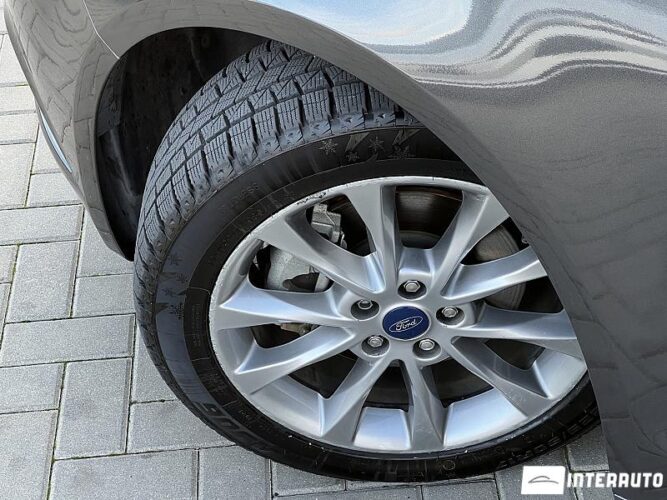 Ford Fusion 45 interauto-car