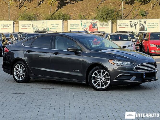 Ford Fusion 31 interauto-car