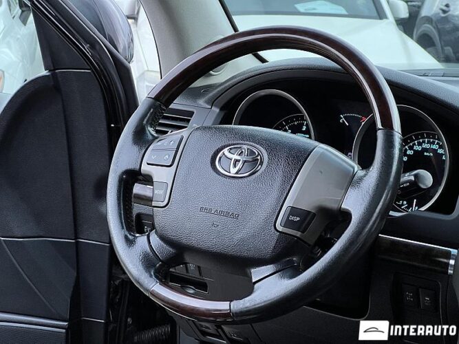 Toyota Land Cruiser 40 interauto-car