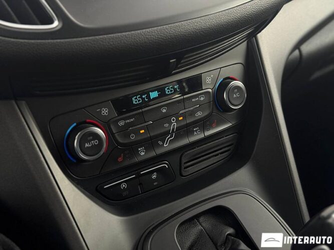 Ford Grand C-MAX 40 interauto-car