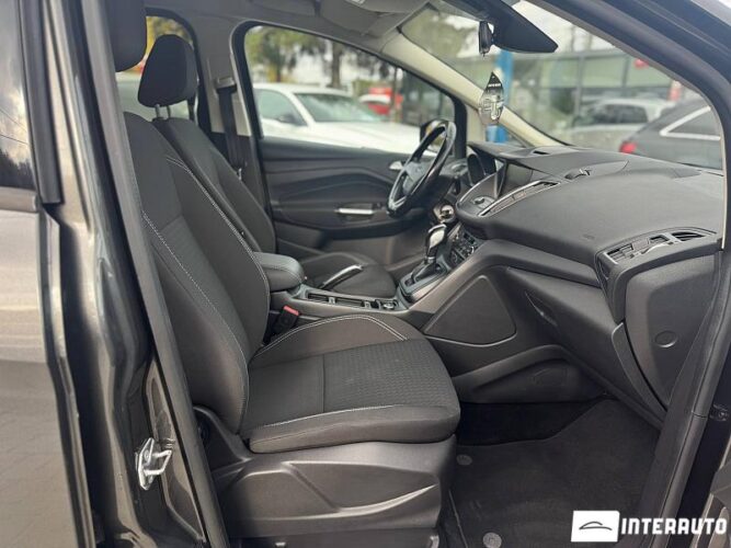 Ford Grand C-MAX 44 interauto-car