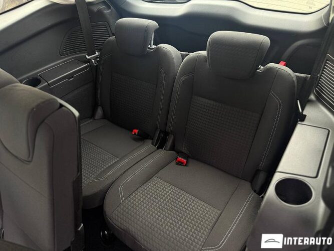 Ford Grand C-MAX 45 interauto-car
