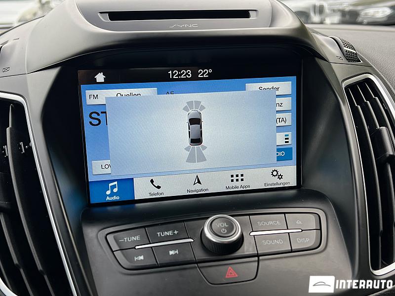 Ford Grand C-MAX 23 automobil-interauto