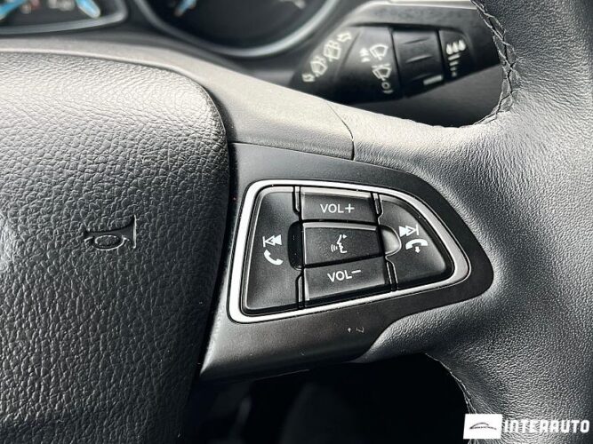 Ford Grand C-MAX 41 interauto-car