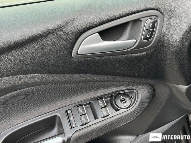 Ford Grand C-MAX 36 interauto-car