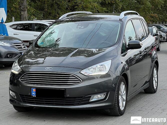 Ford Grand C-MAX 31 interauto-car