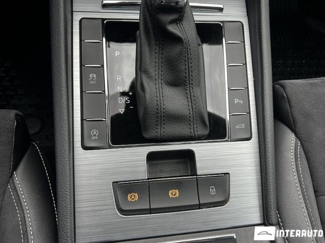 Skoda Superb 43 interauto-car
