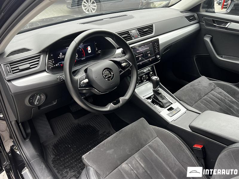 Skoda Superb 15 automobil-interauto