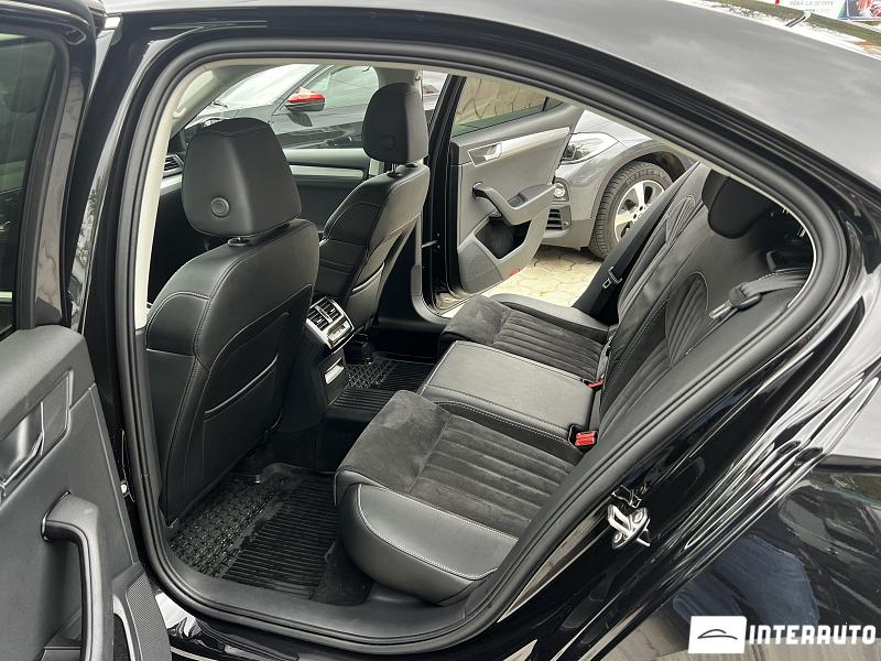 Skoda Superb 18 automobil-interauto
