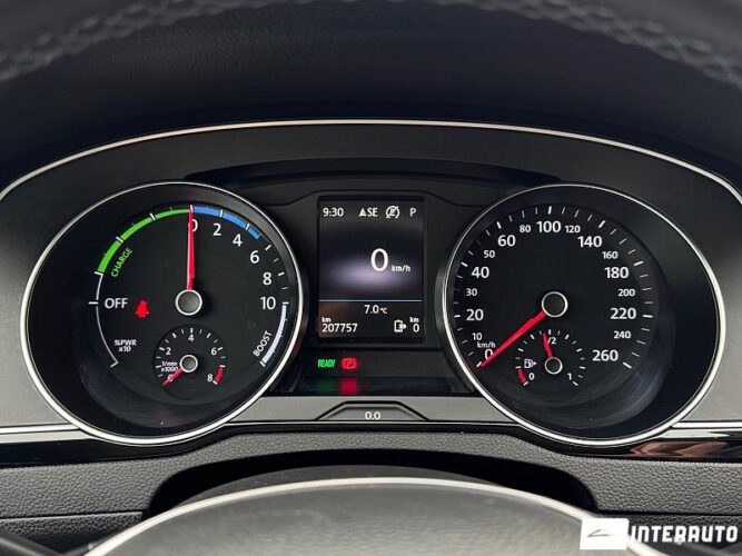 Volkswagen Passat 37 interauto-car
