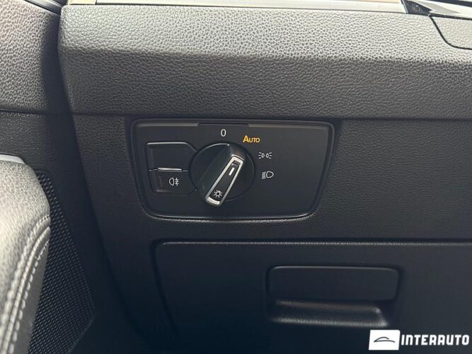 Volkswagen Passat 44 interauto-car