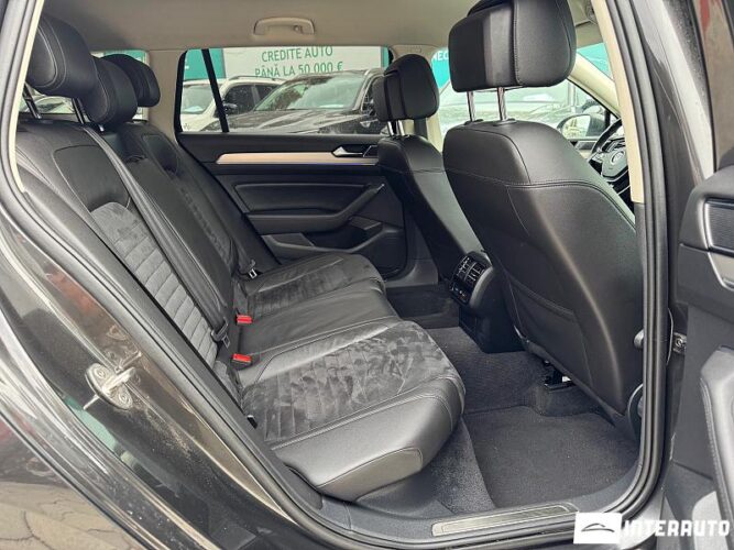 Volkswagen Passat 35 interauto-car