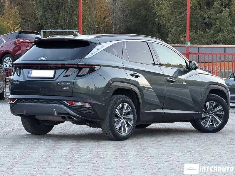 Hyundai Tucson 12 automobil-interauto