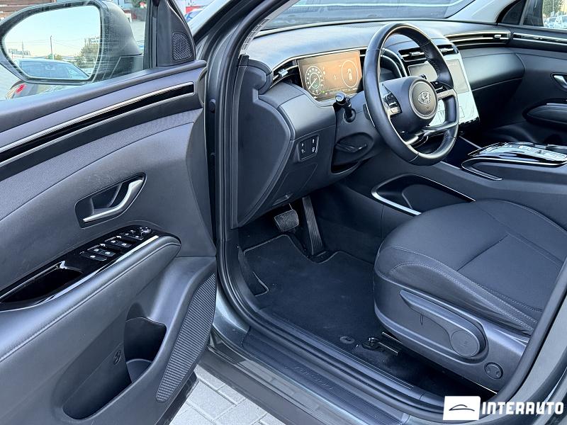 Hyundai Tucson 16 automobil-interauto