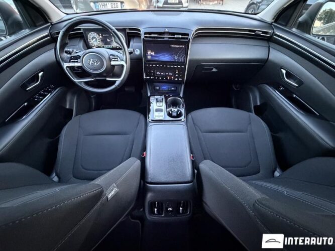 Hyundai Tucson 44 interauto-car
