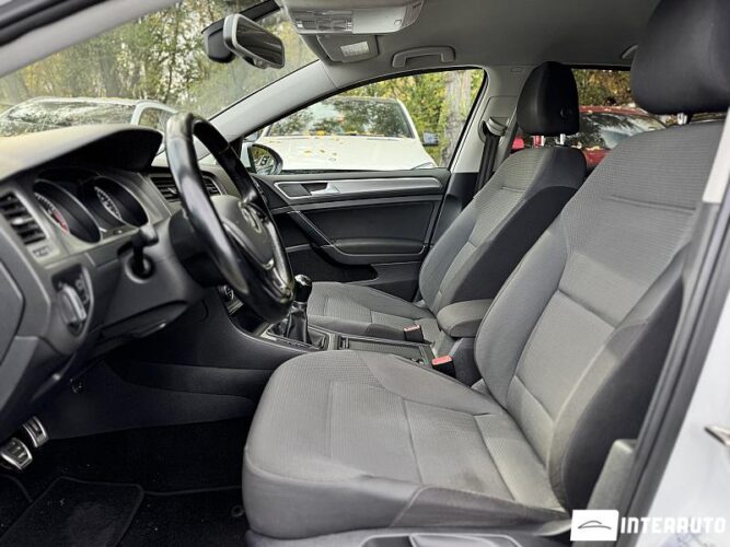 Volkswagen Golf 34 interauto-car