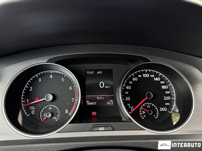 Volkswagen Golf 40 interauto-car