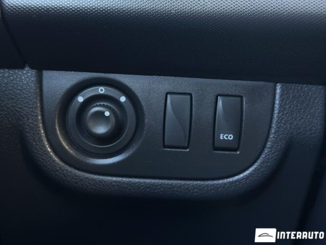 Dacia Logan 36 interauto-car