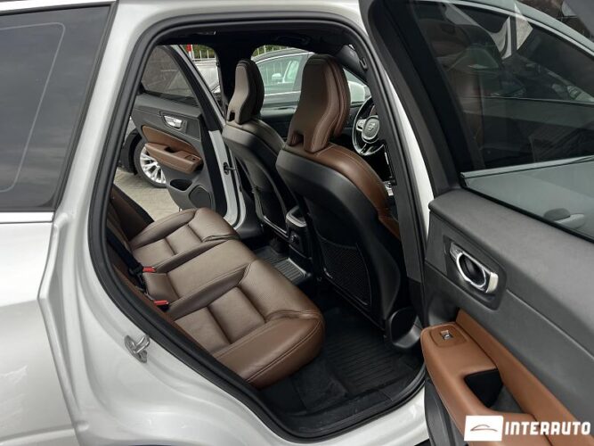 Volvo XC 60 53 interauto-car