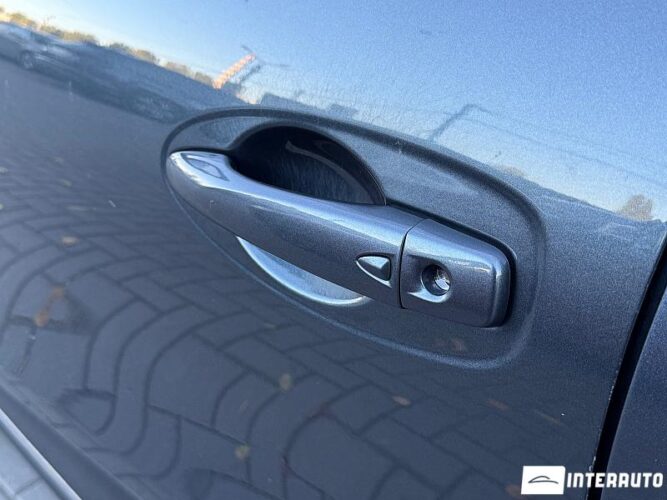 Renault Kadjar 31 interauto-car