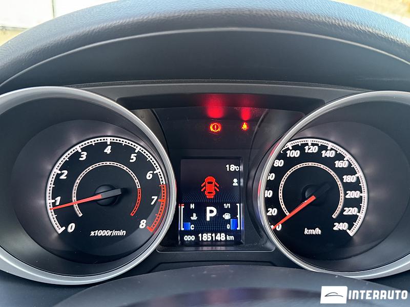 Mitsubishi ASX 18 automobil-interauto