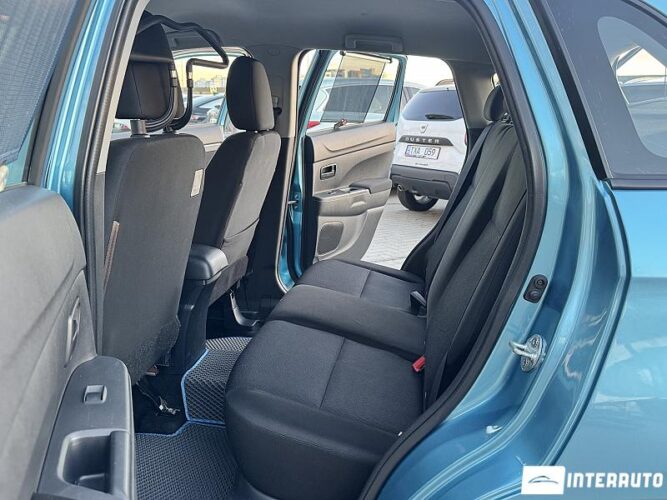 Mitsubishi ASX 42 interauto-car