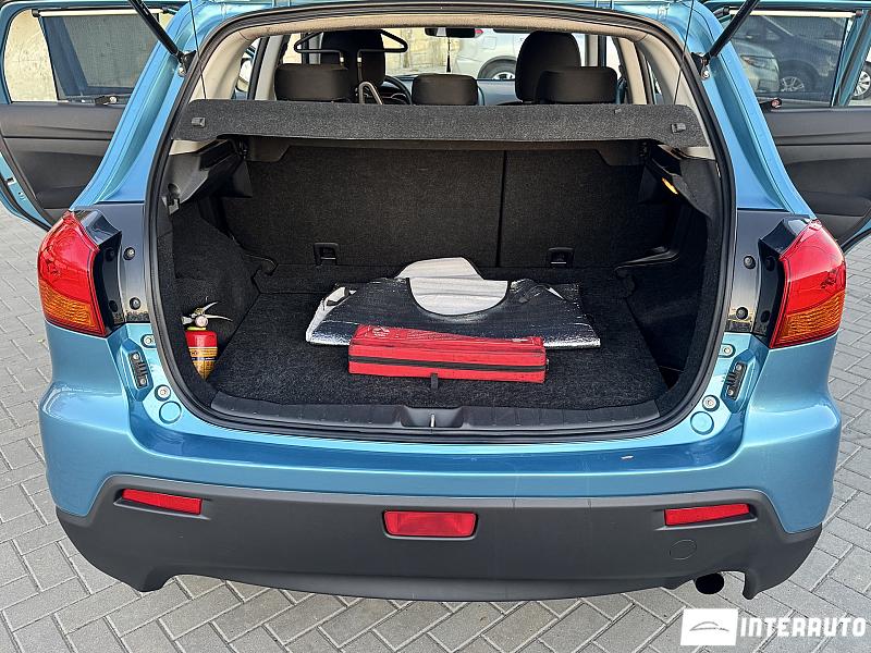 Mitsubishi ASX 29 automobil-interauto