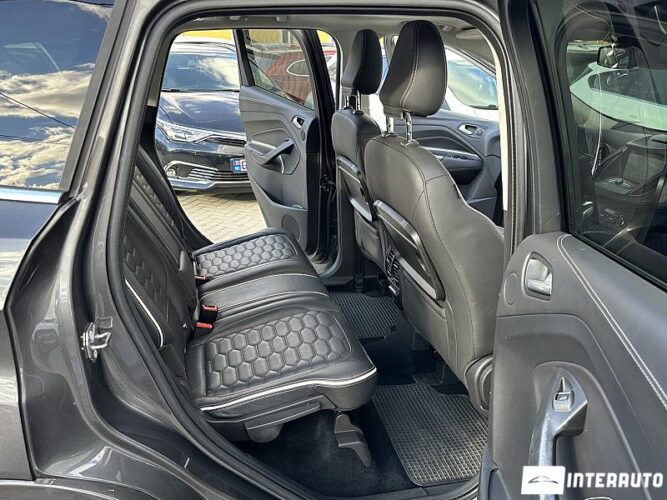 Ford Kuga 51 interauto-car