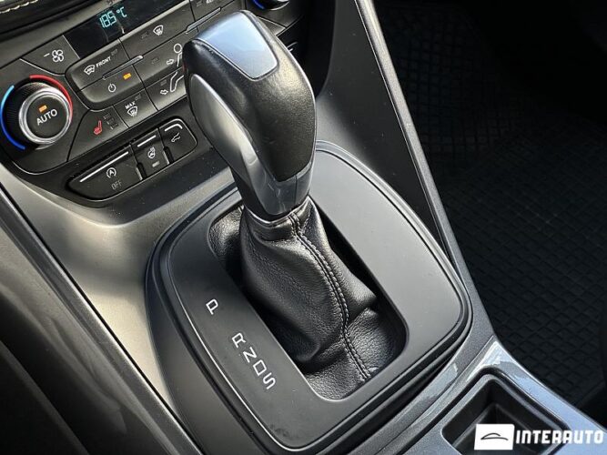 Ford Kuga 48 interauto-car