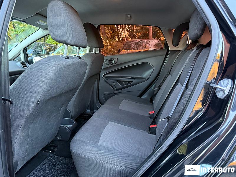 Ford Fiesta 26 automobil-interauto