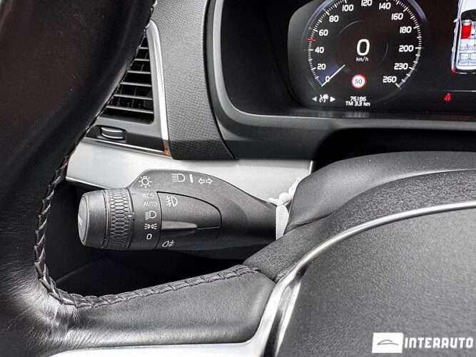 Volvo XC 90 52 interauto-car