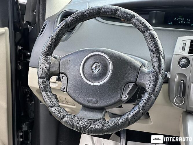 Renault Grand Scenic 33 interauto-car