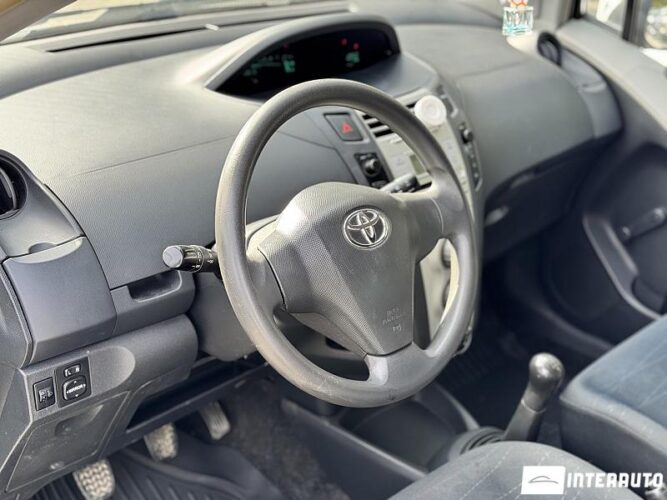 Toyota Yaris 34 interauto-car