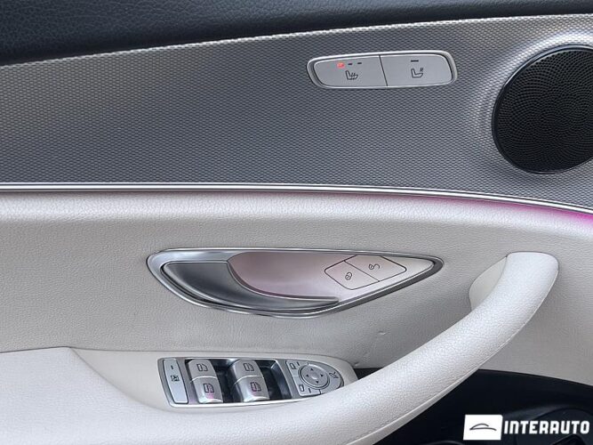 Mercedes E 220 37 interauto-car