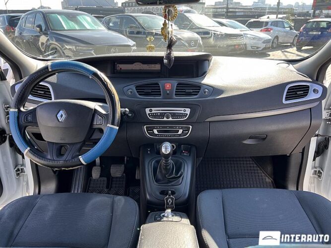Renault Grand Scenic 35 interauto-car